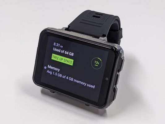 İyi bir fiyat. Akıllı Saat 2.4'' Büyük Ekran 480*680 HD çözünürlük GPS WIFI Slot Tiktok Whatsapp VP999 çevrimiçi